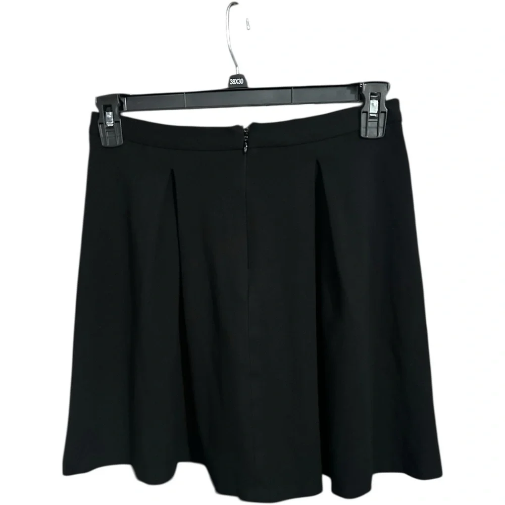 Vince Camuto Pleated Mini Skirt Black Size 2